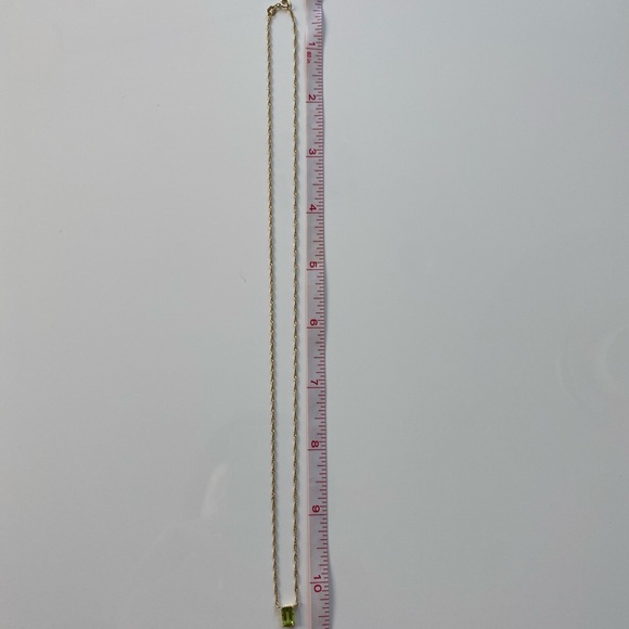 Newly custom made 14k gold and peridot necklace - Picture 3 of 5